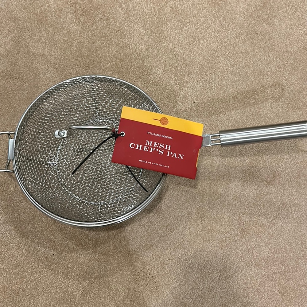 NWT Williams-Sonoma mesh chefs pan